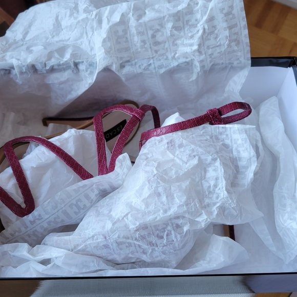 ESCADA - Brand New High heels summer leather shoes, made in Italy, Size EU: 37 - Picture 3 of 7